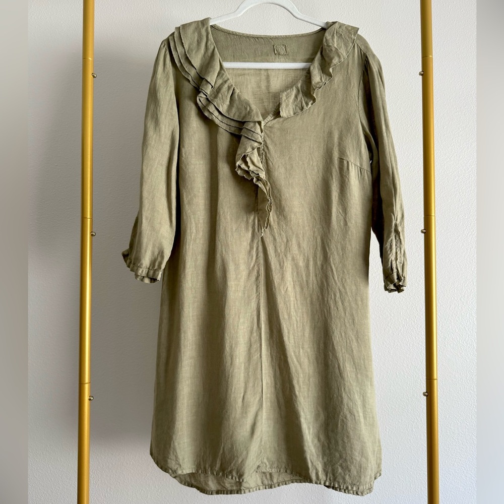 120% LINO Olive Green Linen shift Dress Womens 42/S Ruffle 3/4 Sleeve